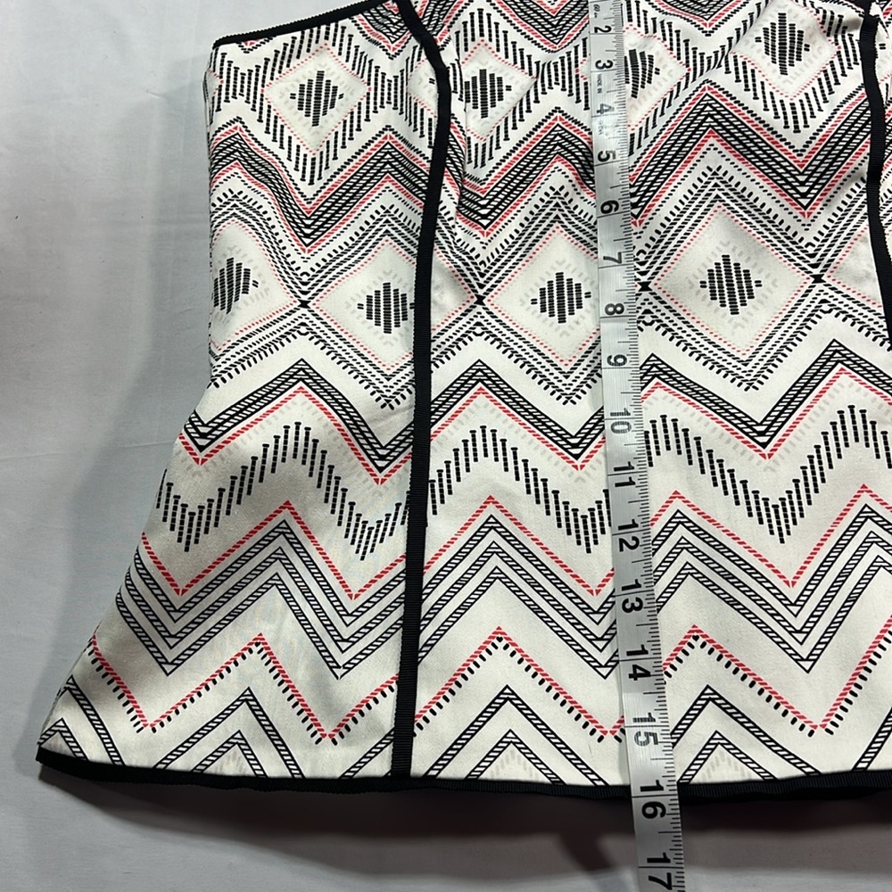 NWT White House Black market peplum style corset, structured top size 8 - Picture 10 of 13